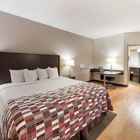 Red Roof Inn & Suites Columbus West Broad Esterno foto