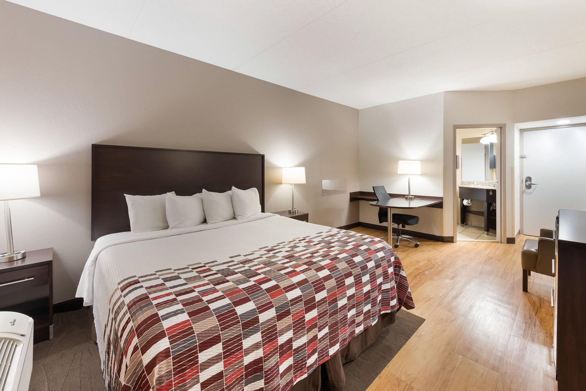 Red Roof Inn & Suites Columbus West Broad Esterno foto
