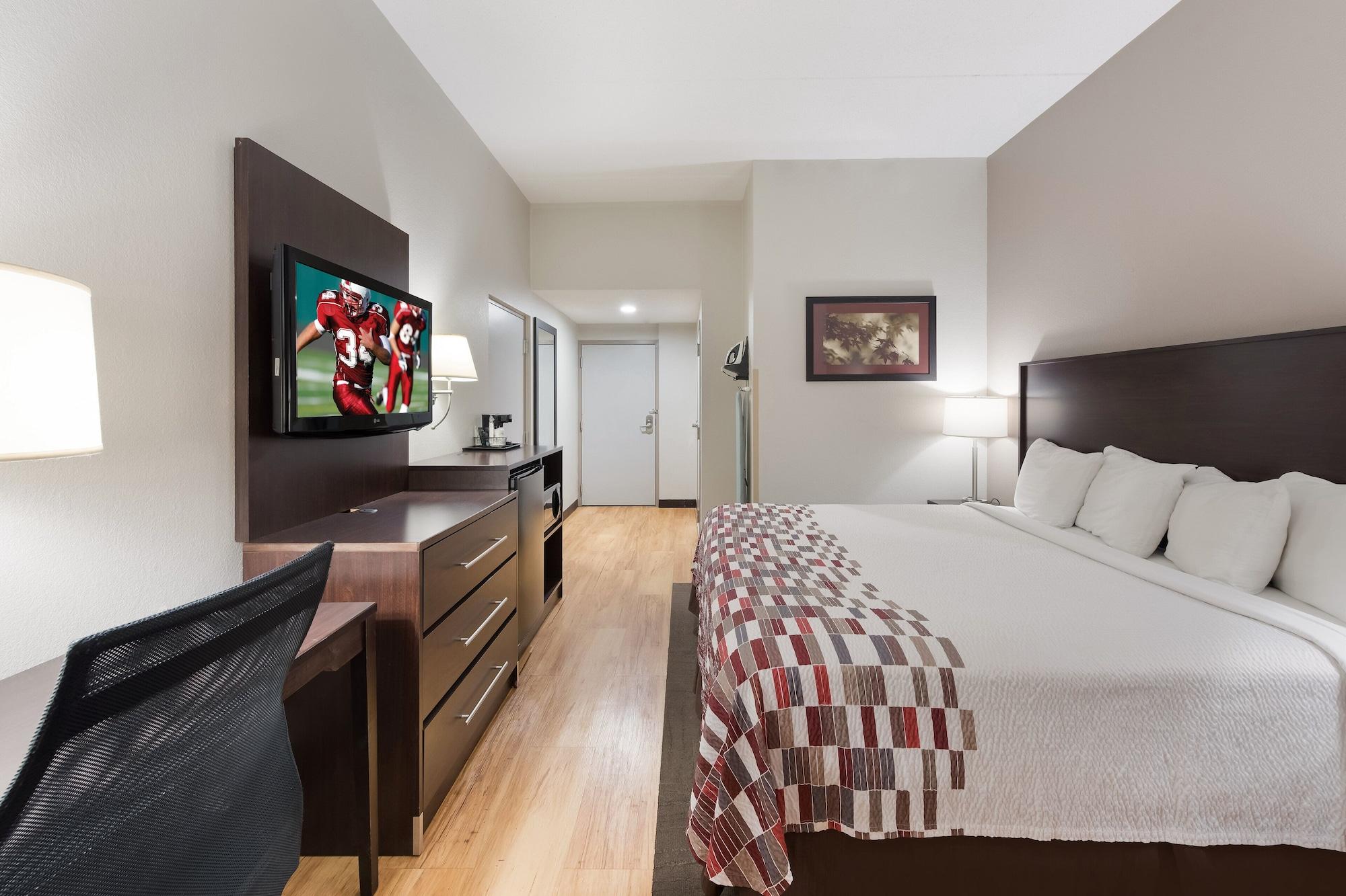 Red Roof Inn & Suites Columbus West Broad Esterno foto