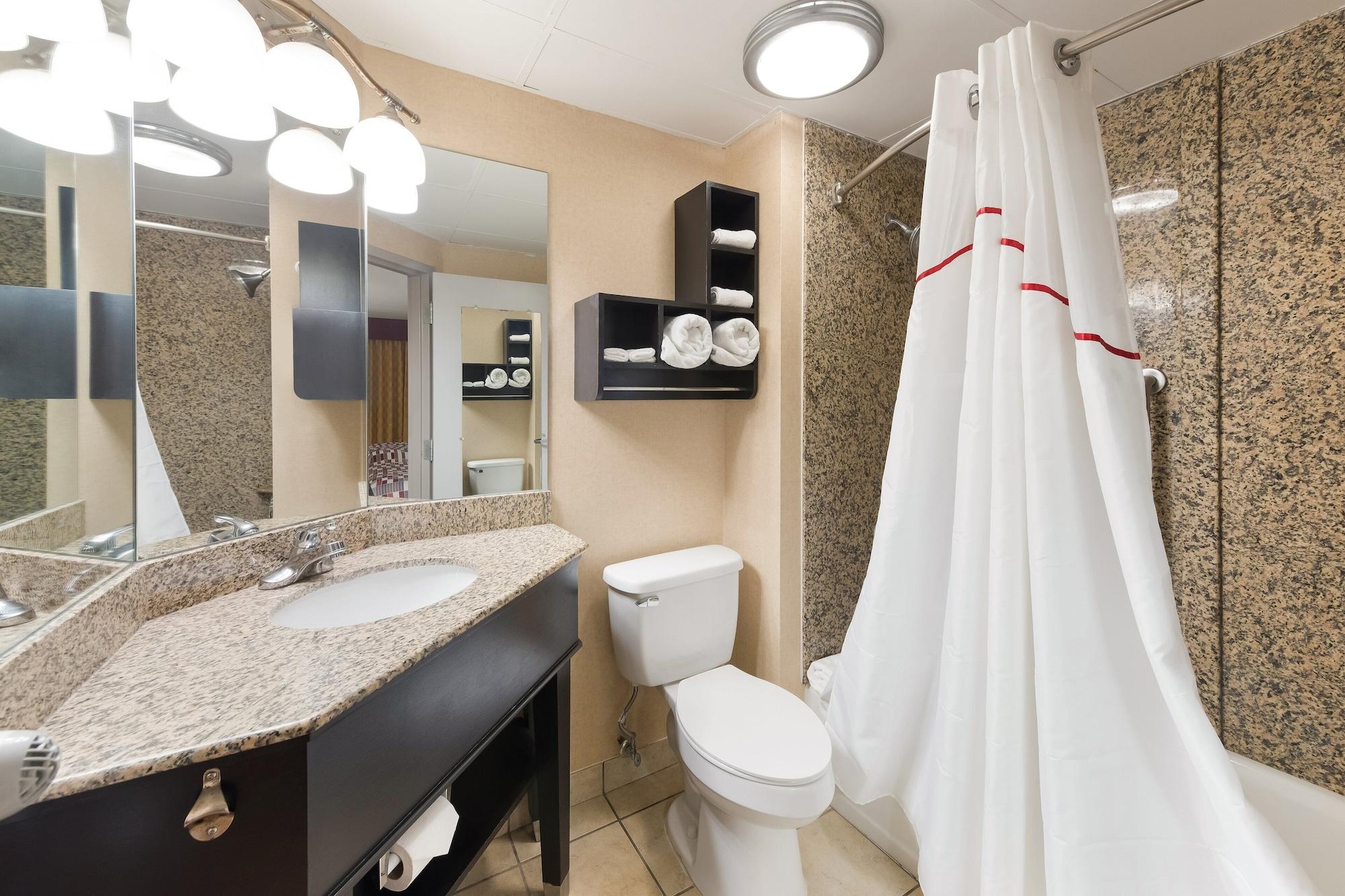 Red Roof Inn & Suites Columbus West Broad Esterno foto